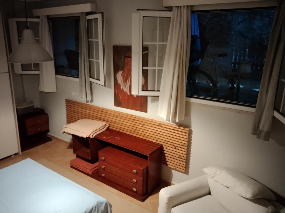 Вілла Ησυχες Διακοπες Каламата Екстер'єр фото